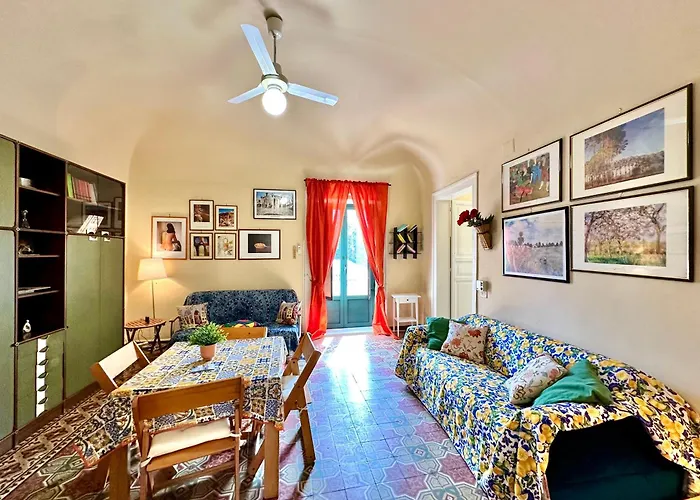 Hébergement de vacances Casa Giramondo By Housilia Cefalù