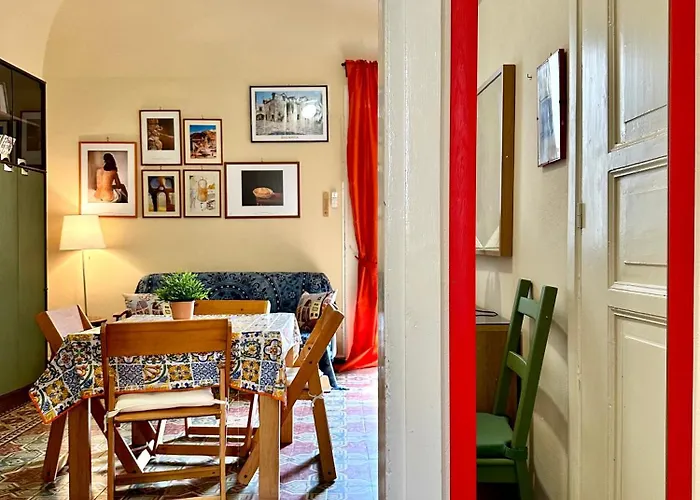 Casa Giramondo By Housilia Cefalù