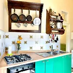 Casa Giramondo By Housilia Будинок відпочинку Чефалу