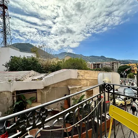 Casa Giramondo * Cefalù