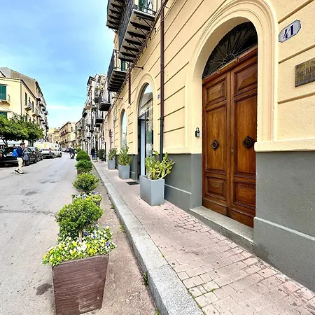 Casa vacanze Casa Giramondo *