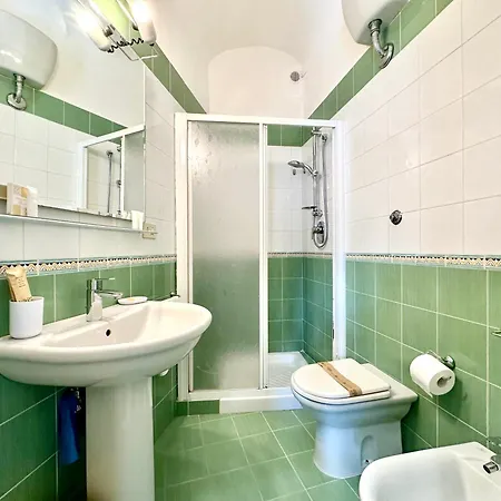 Holiday home Casa Giramondo By Housilia Cefalu