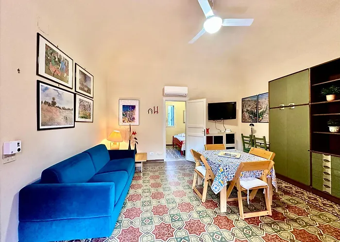 Casa Giramondo By Housilia Holiday home *